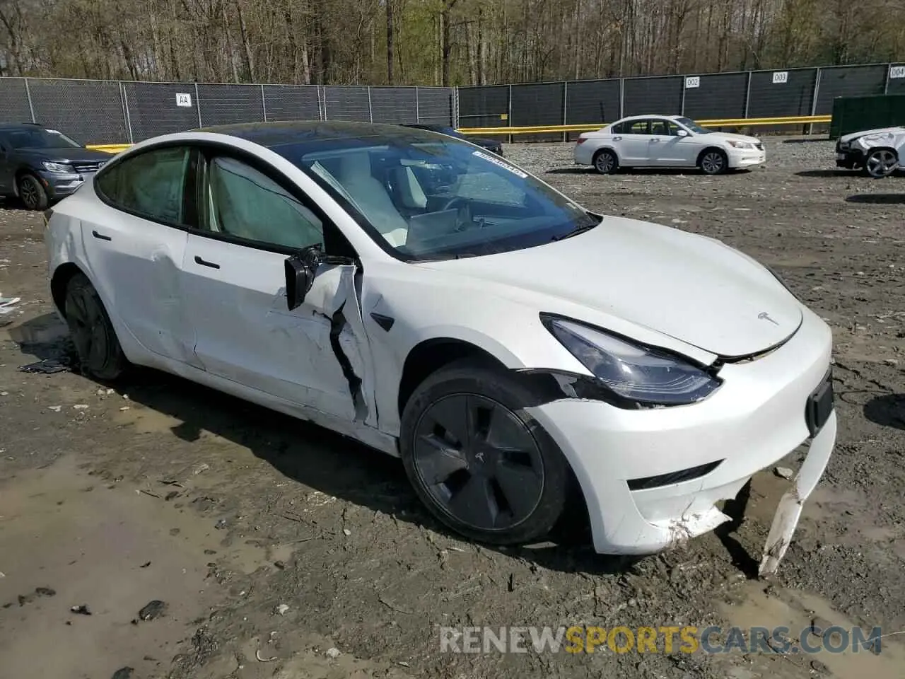 4 Photograph of a damaged car 5YJ3E1EA2PF541830 TESLA MODEL 3 2023