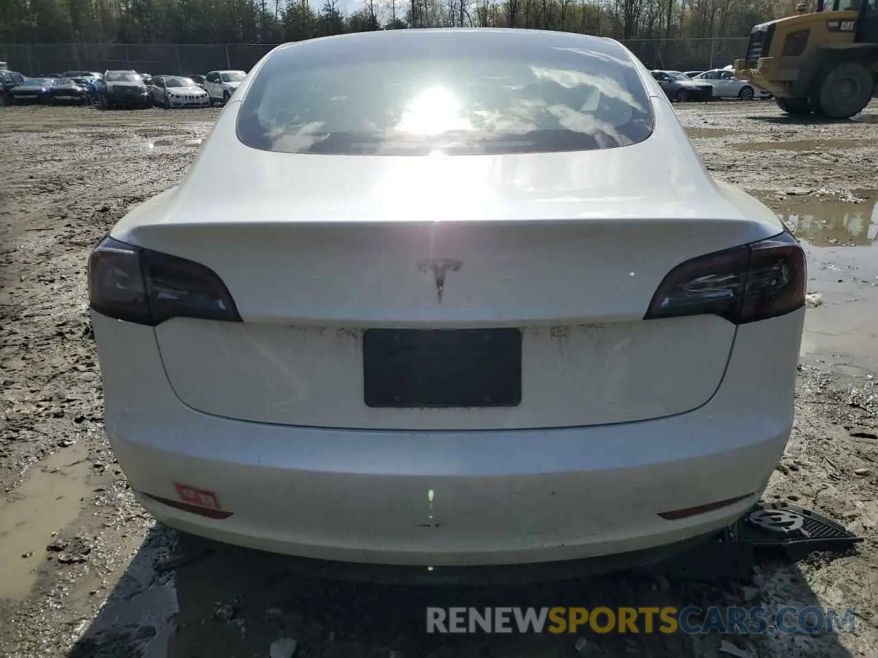 6 Photograph of a damaged car 5YJ3E1EA2PF541830 TESLA MODEL 3 2023