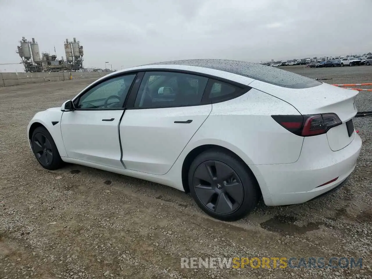2 Фотография поврежденного автомобиля 5YJ3E1EA2PF555968 TESLA MODEL 3 2023