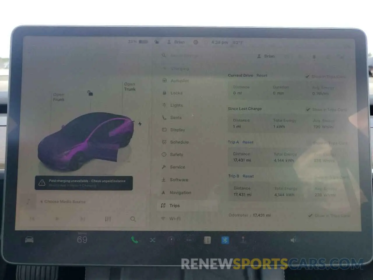 9 Photograph of a damaged car 5YJ3E1EA2PF558546 TESLA MODEL 3 2023