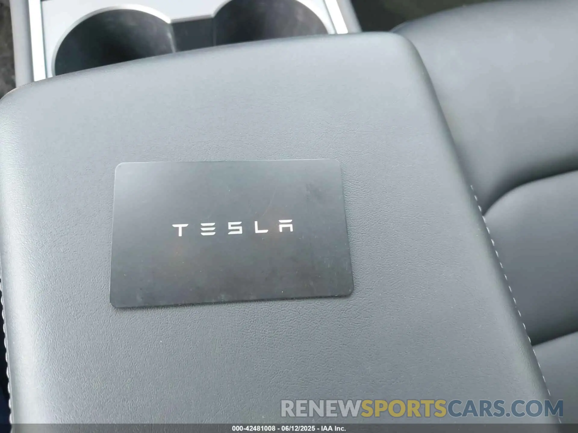 11 Фотография поврежденного автомобиля 5YJ3E1EA2PF566047 TESLA MODEL 3 2023