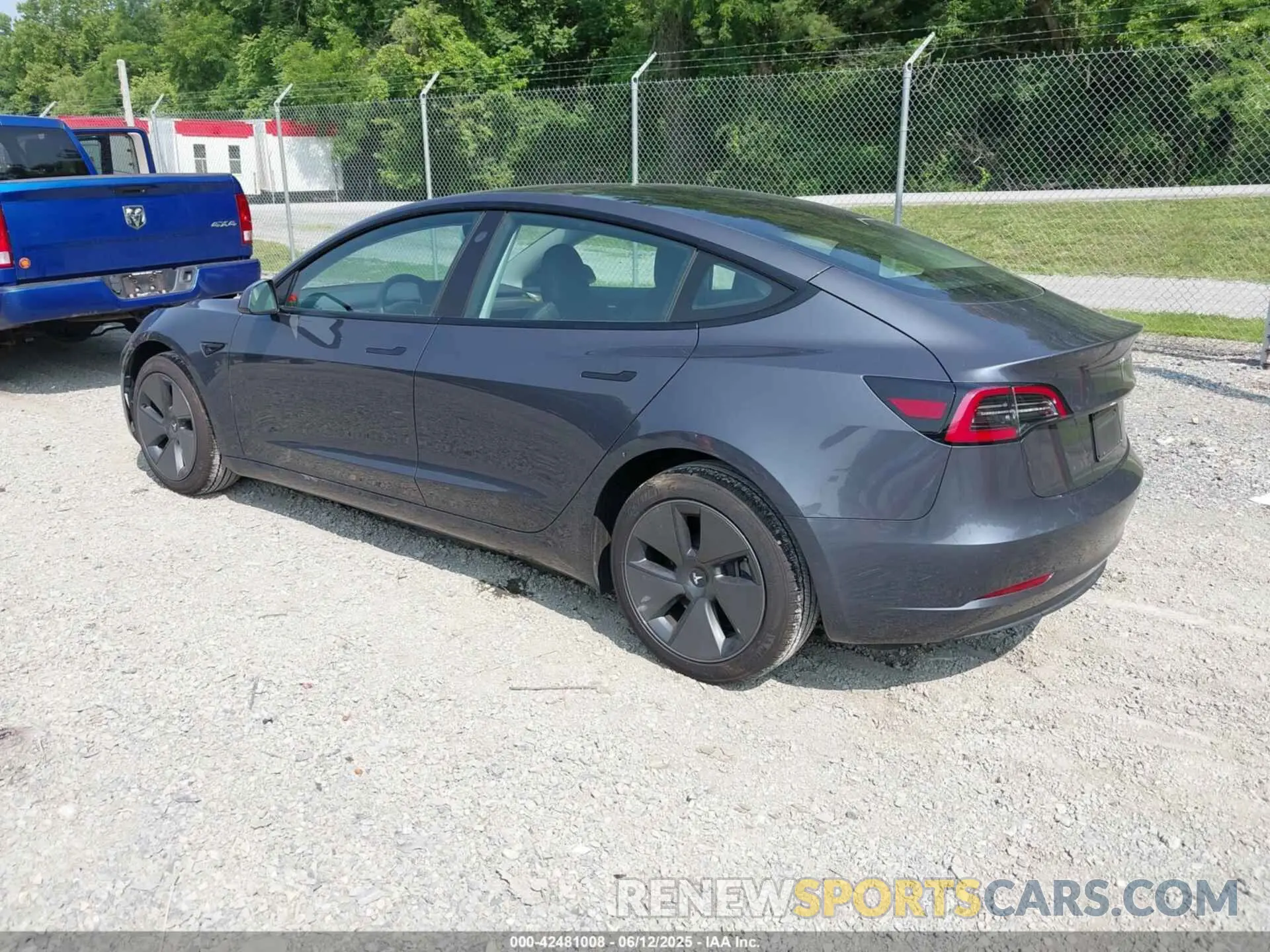 3 Фотография поврежденного автомобиля 5YJ3E1EA2PF566047 TESLA MODEL 3 2023
