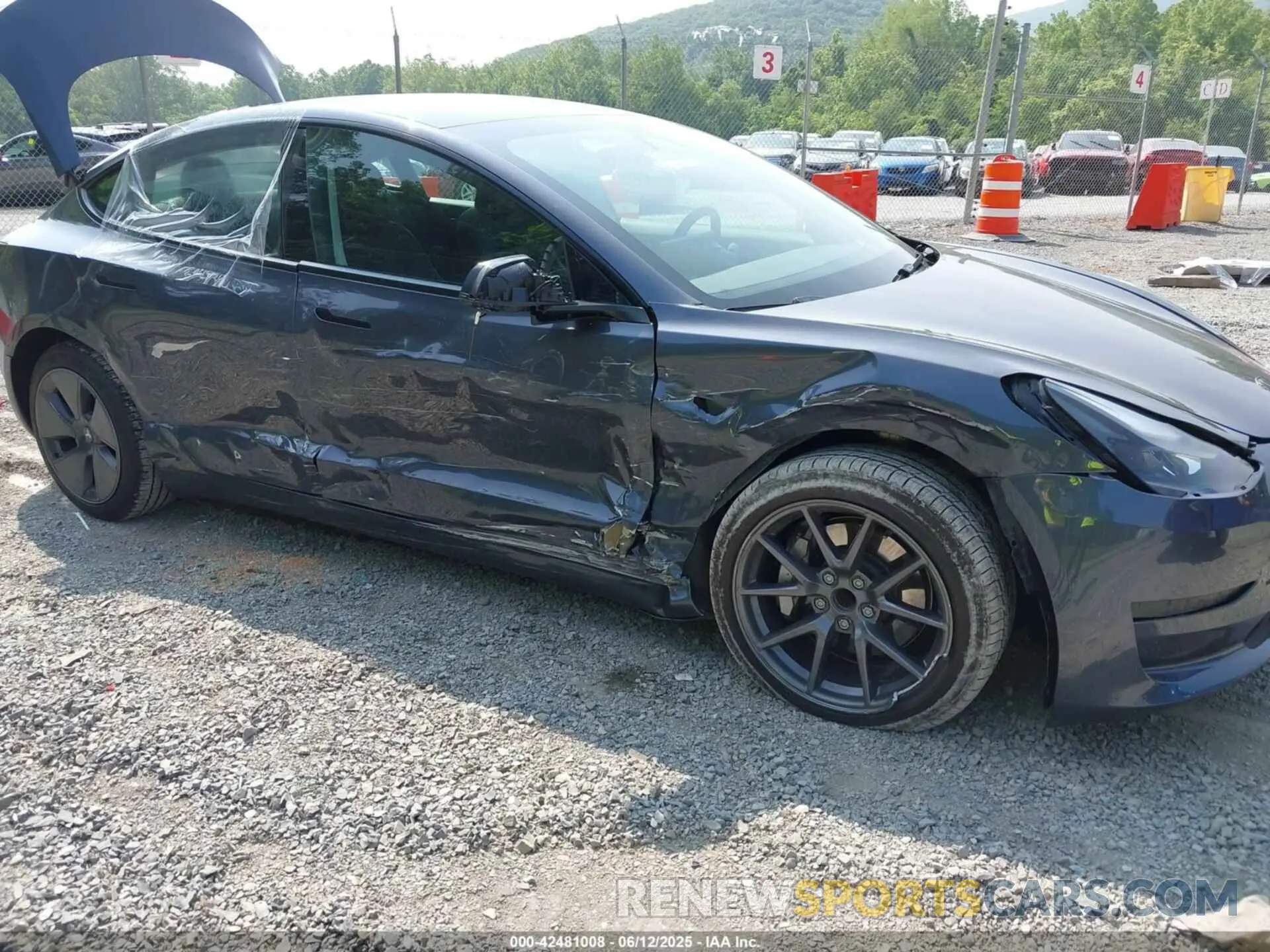 6 Фотография поврежденного автомобиля 5YJ3E1EA2PF566047 TESLA MODEL 3 2023
