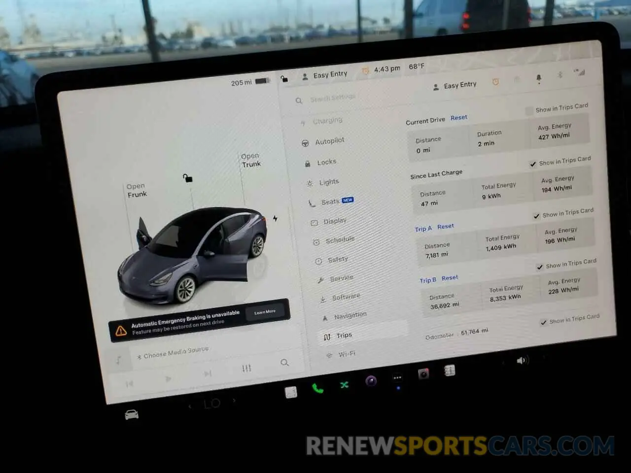 9 Photograph of a damaged car 5YJ3E1EA2PF566372 TESLA MODEL 3 2023