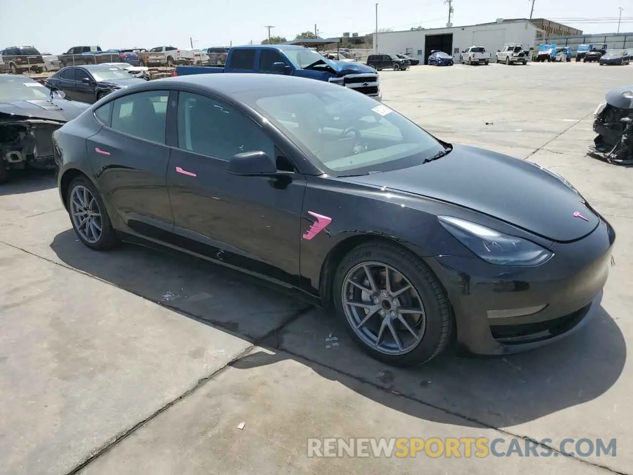 4 Фотография поврежденного автомобиля 5YJ3E1EA2PF567991 TESLA MODEL 3 2023