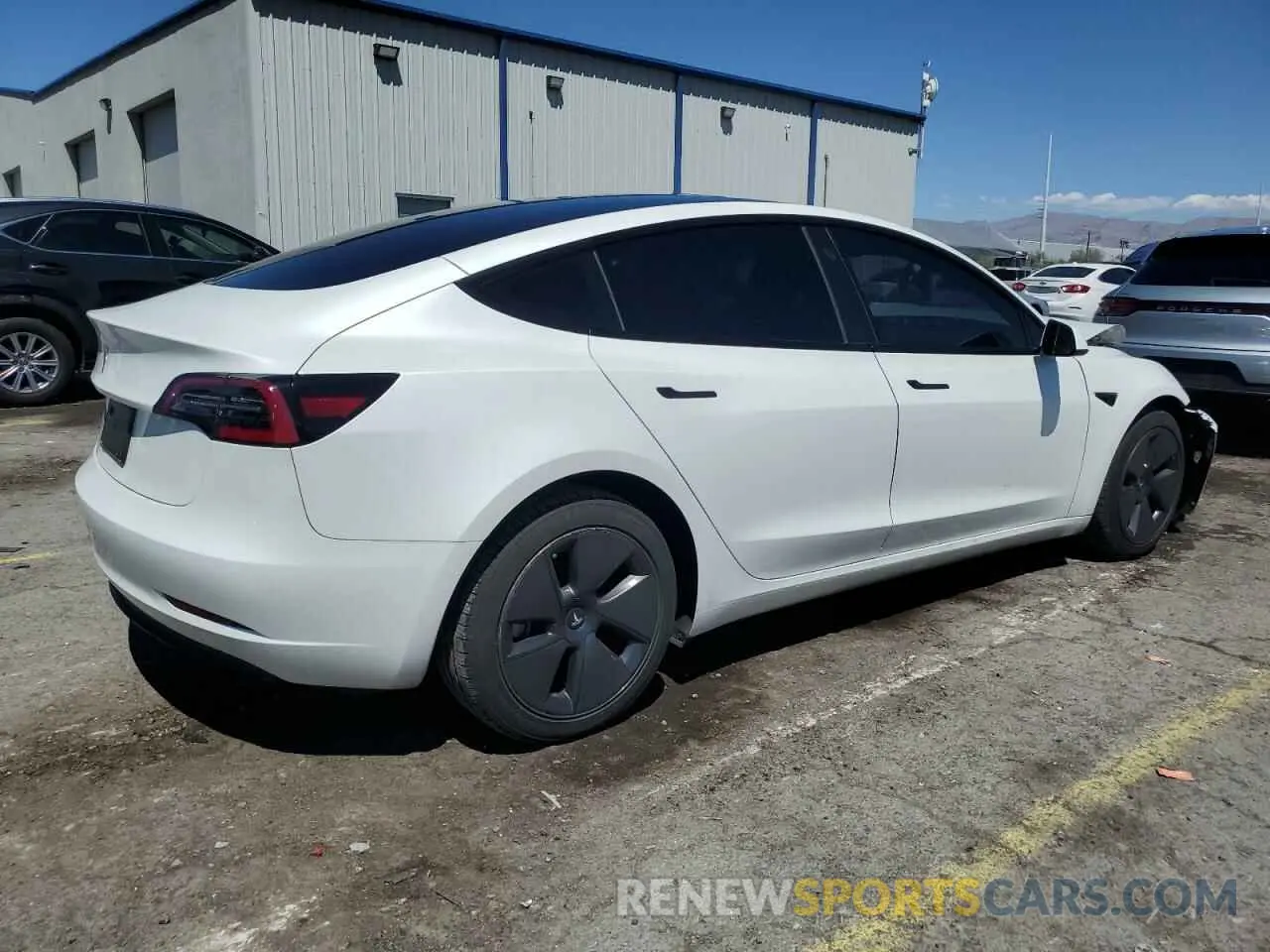 3 Фотография поврежденного автомобиля 5YJ3E1EA2PF578151 TESLA MODEL 3 2023