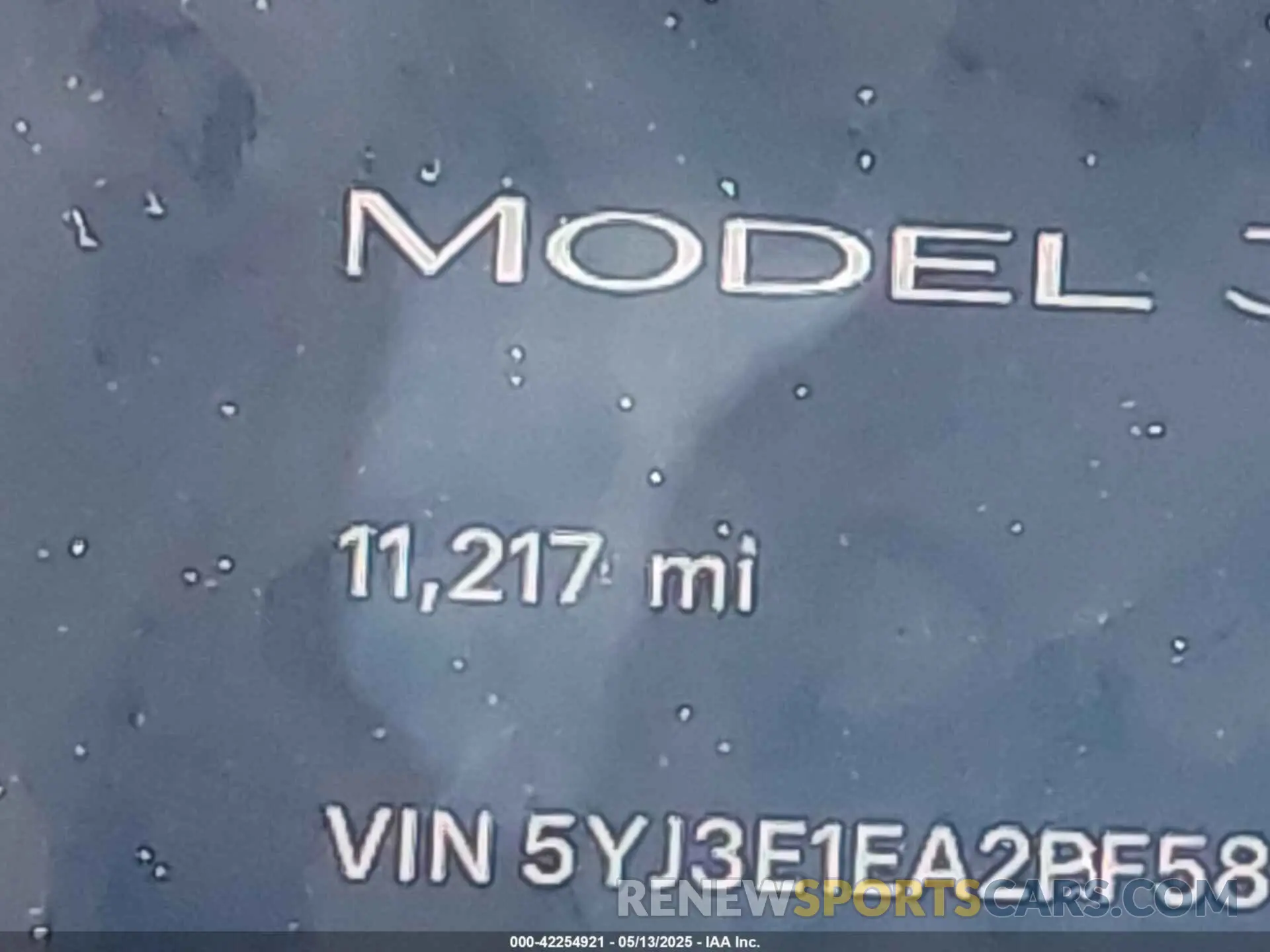 16 Photograph of a damaged car 5YJ3E1EA2PF588467 TESLA MODEL 3 2023