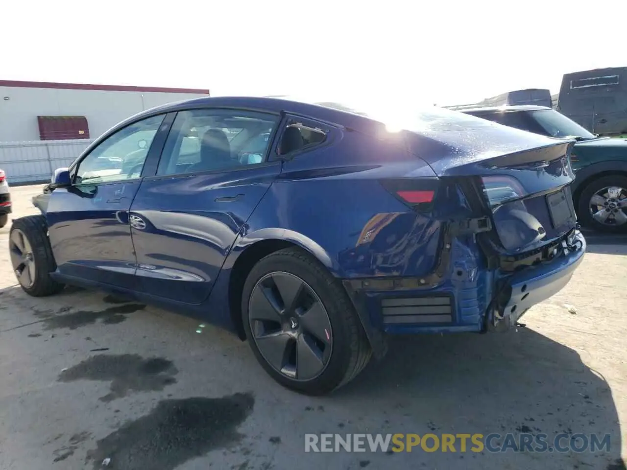 2 Photograph of a damaged car 5YJ3E1EA2PF602917 TESLA MODEL 3 2023