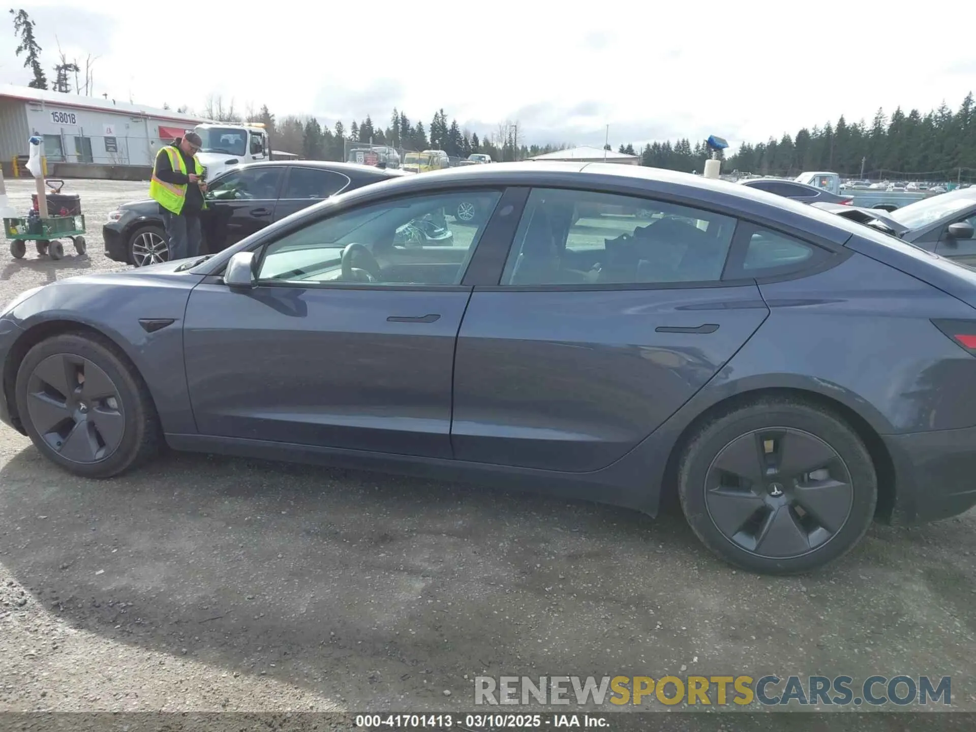 15 Фотография поврежденного автомобиля 5YJ3E1EA2PF623217 TESLA MODEL 3 2023