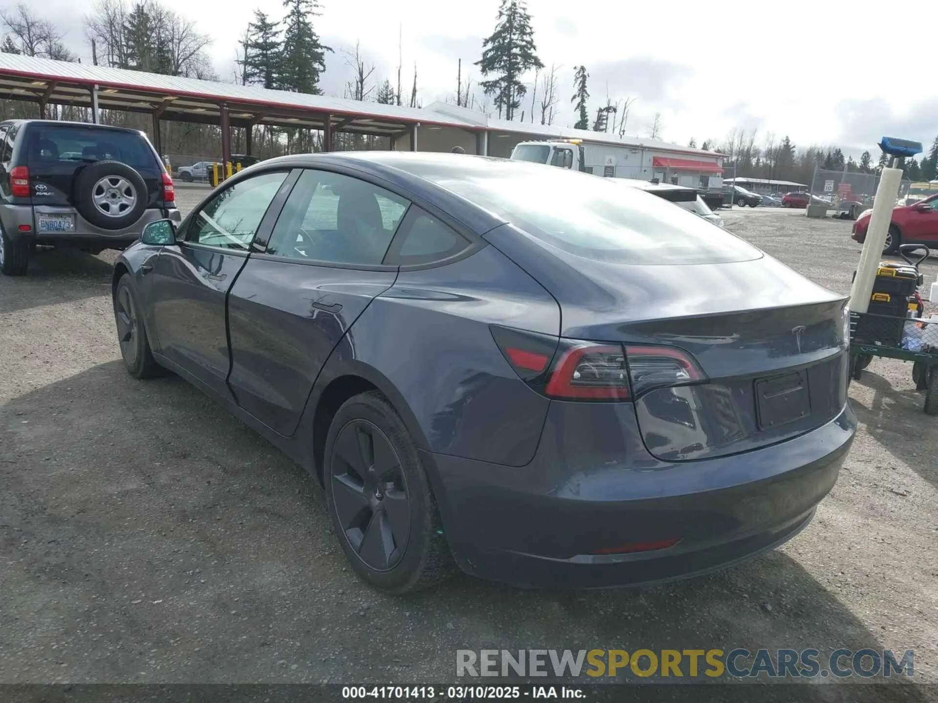 3 Фотография поврежденного автомобиля 5YJ3E1EA2PF623217 TESLA MODEL 3 2023