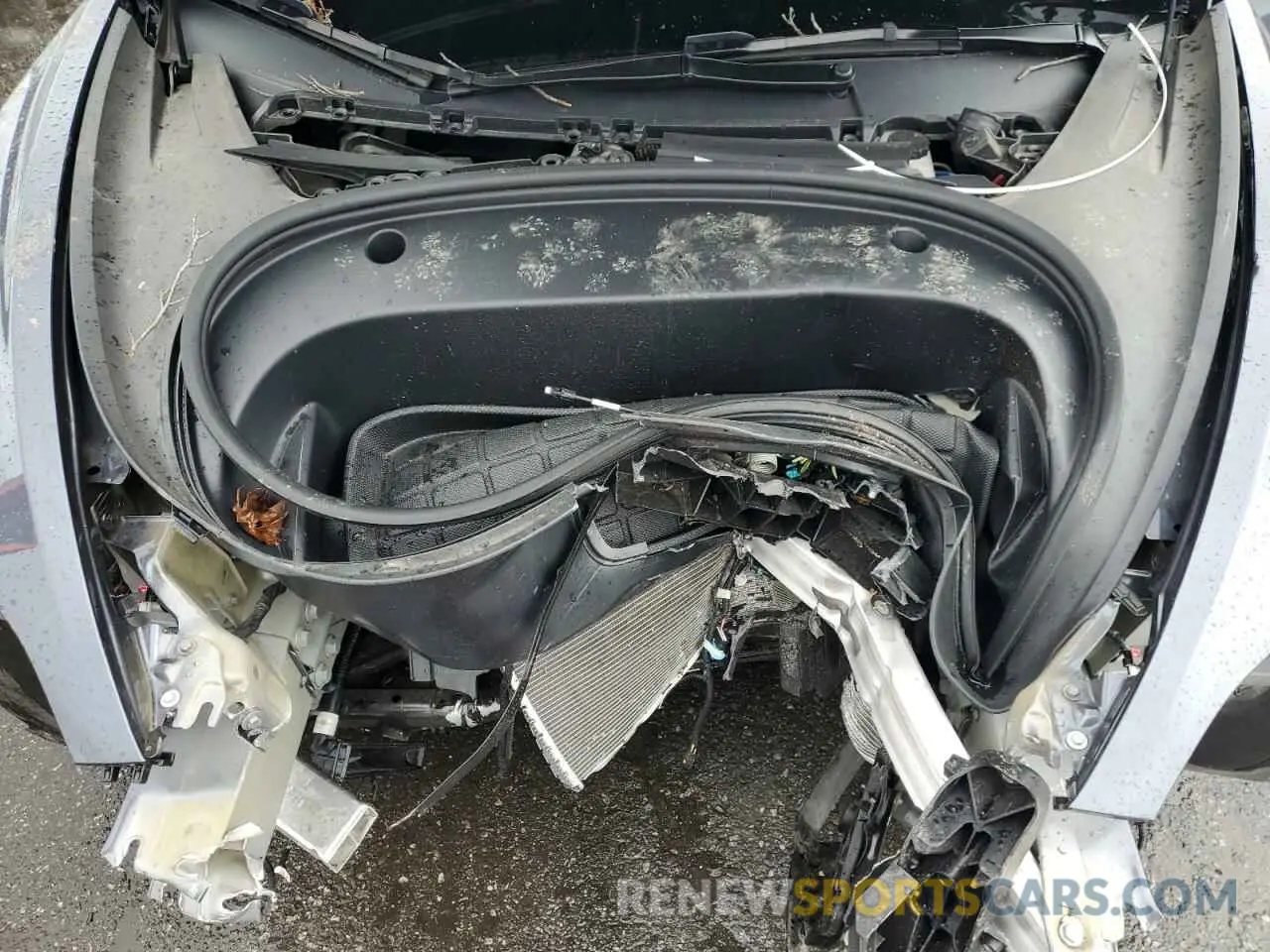 11 Фотография поврежденного автомобиля 5YJ3E1EA2PF639868 TESLA MODEL 3 2023