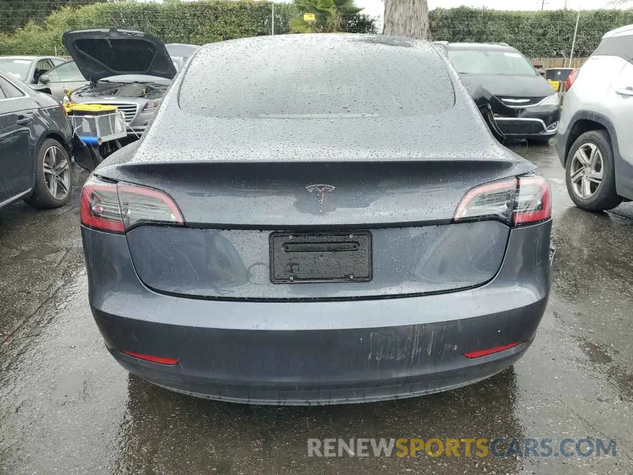 6 Фотография поврежденного автомобиля 5YJ3E1EA2PF639868 TESLA MODEL 3 2023