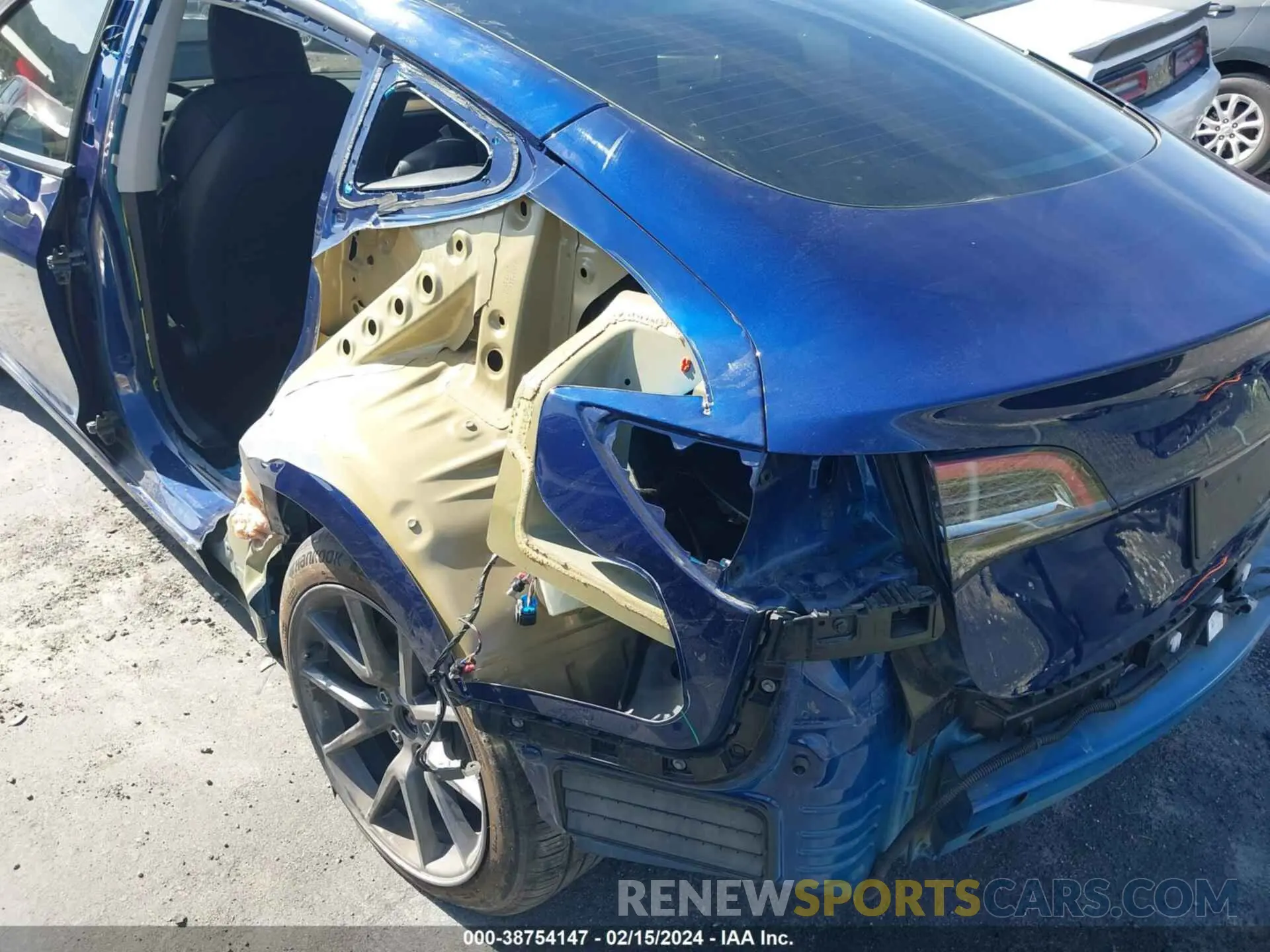 6 Photograph of a damaged car 5YJ3E1EA2PF640051 TESLA MODEL 3 2023