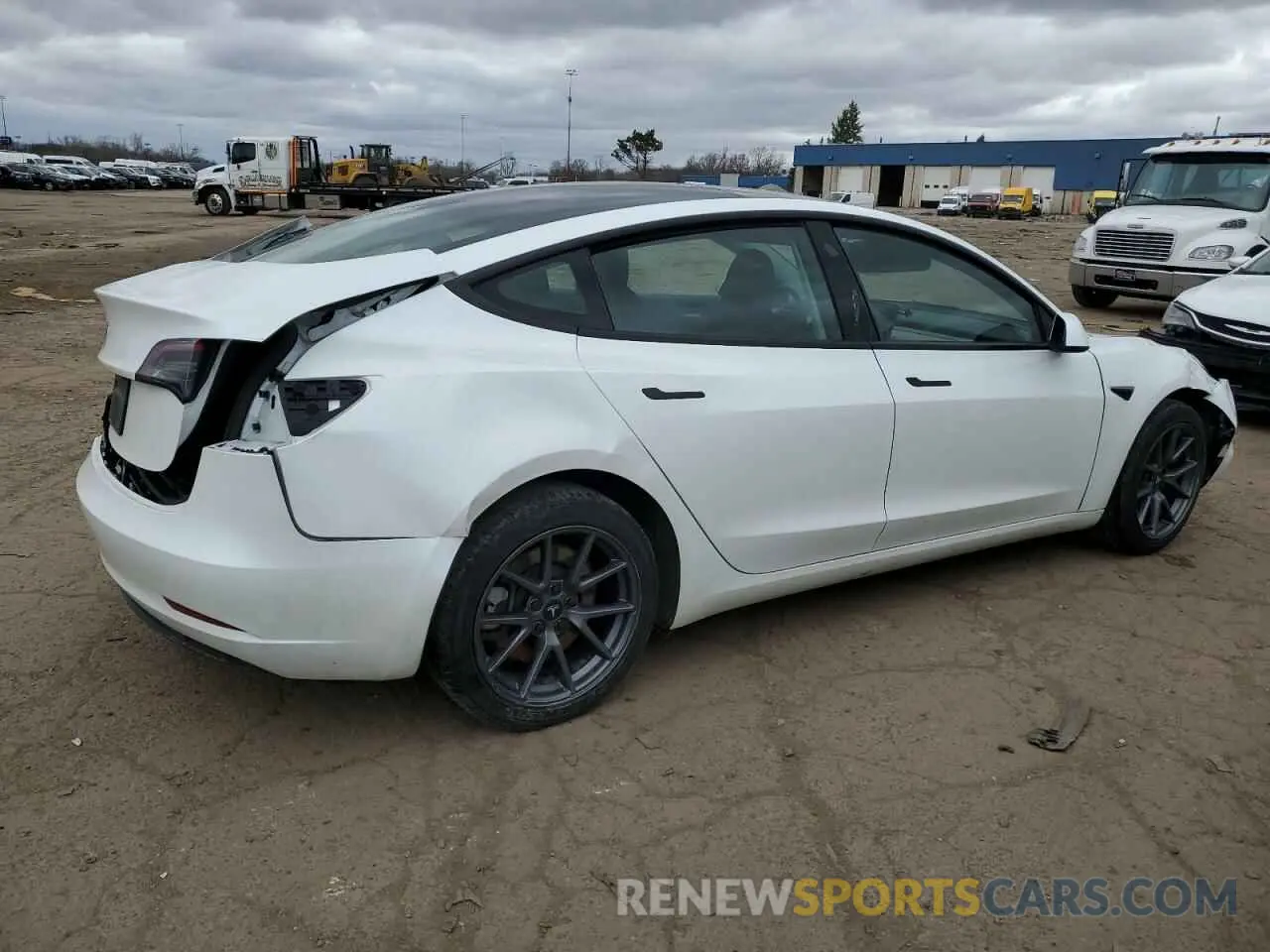 3 Photograph of a damaged car 5YJ3E1EA2PF642656 TESLA MODEL 3 2023