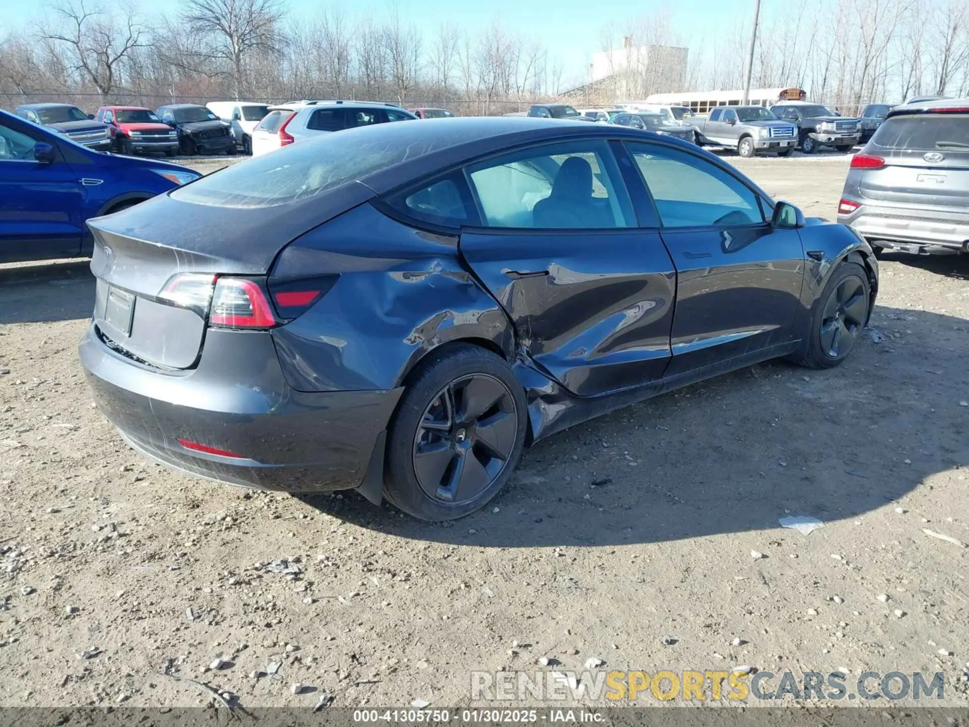 4 Photograph of a damaged car 5YJ3E1EA2PF644021 TESLA MODEL 3 2023