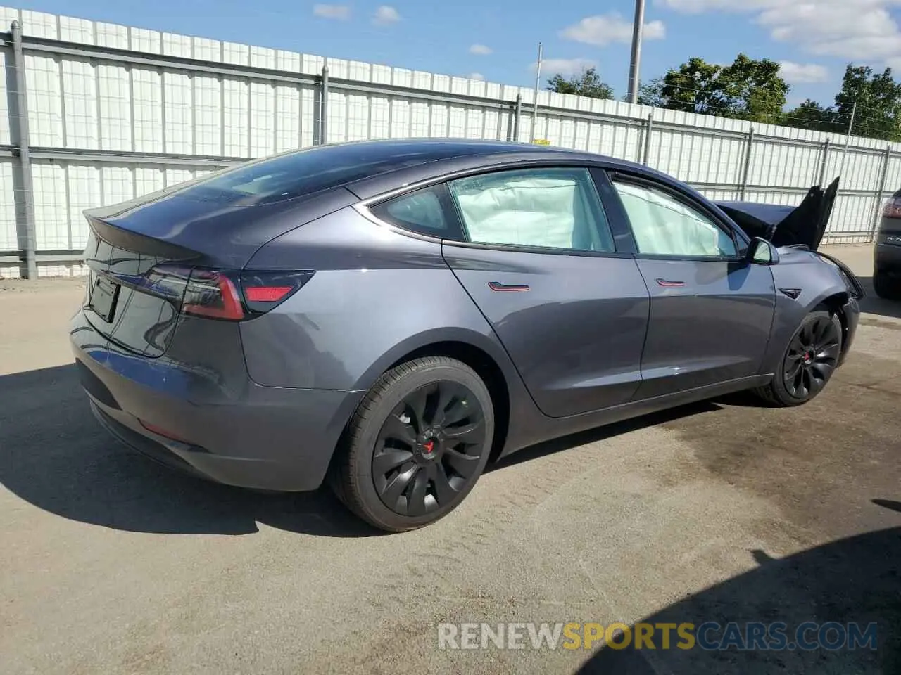 3 Фотография поврежденного автомобиля 5YJ3E1EA2PF644584 TESLA MODEL 3 2023