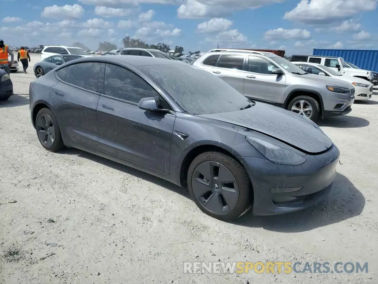 4 Фотография поврежденного автомобиля 5YJ3E1EA2PF646156 TESLA MODEL 3 2023