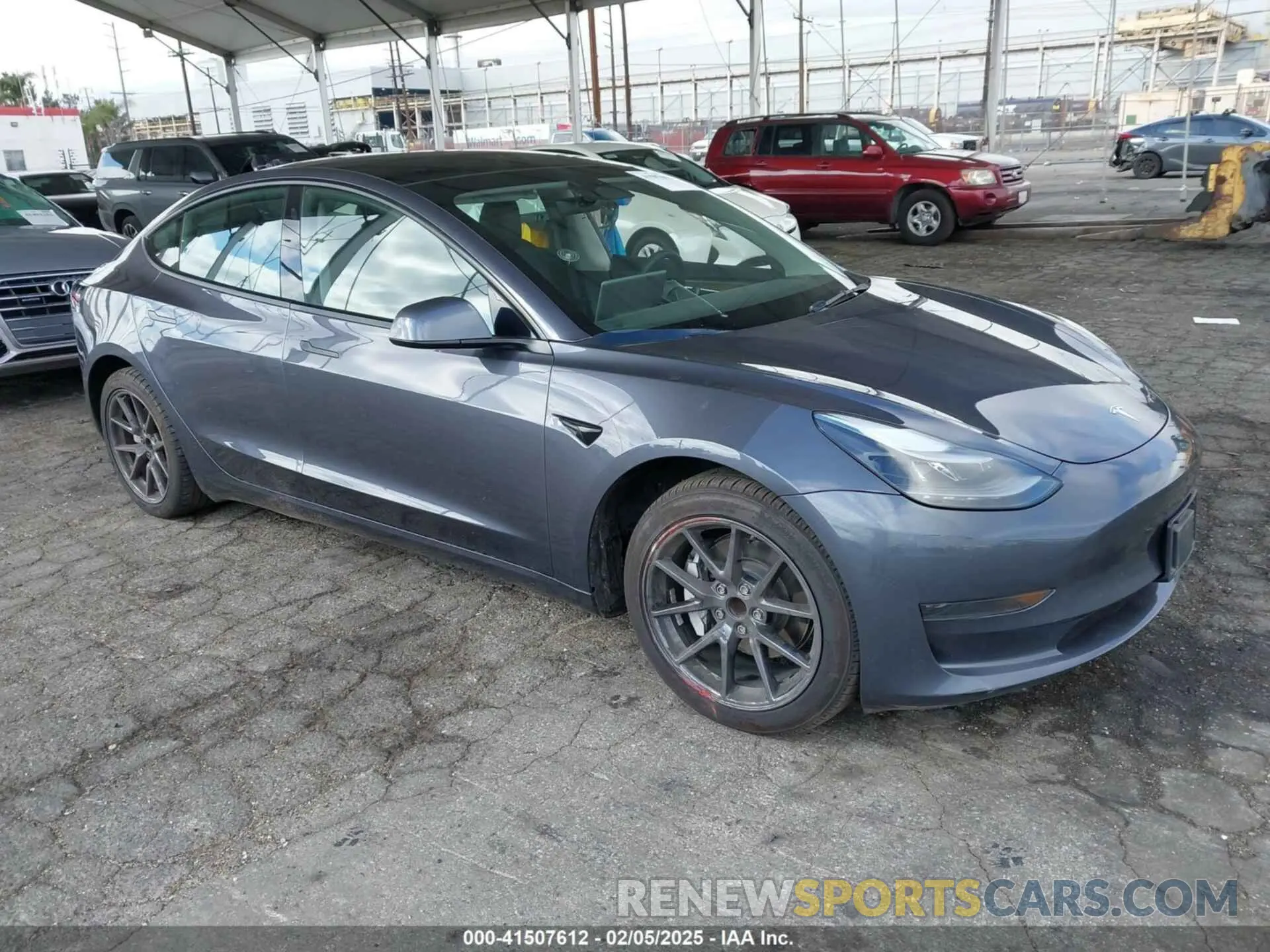 1 Фотография поврежденного автомобиля 5YJ3E1EA2PF676354 TESLA MODEL 3 2023