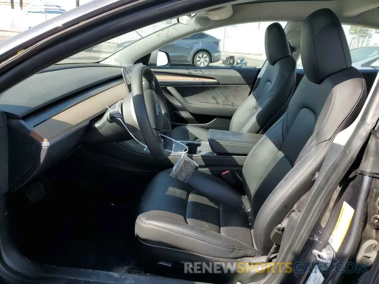 7 Photograph of a damaged car 5YJ3E1EA2PF694773 TESLA MODEL 3 2023