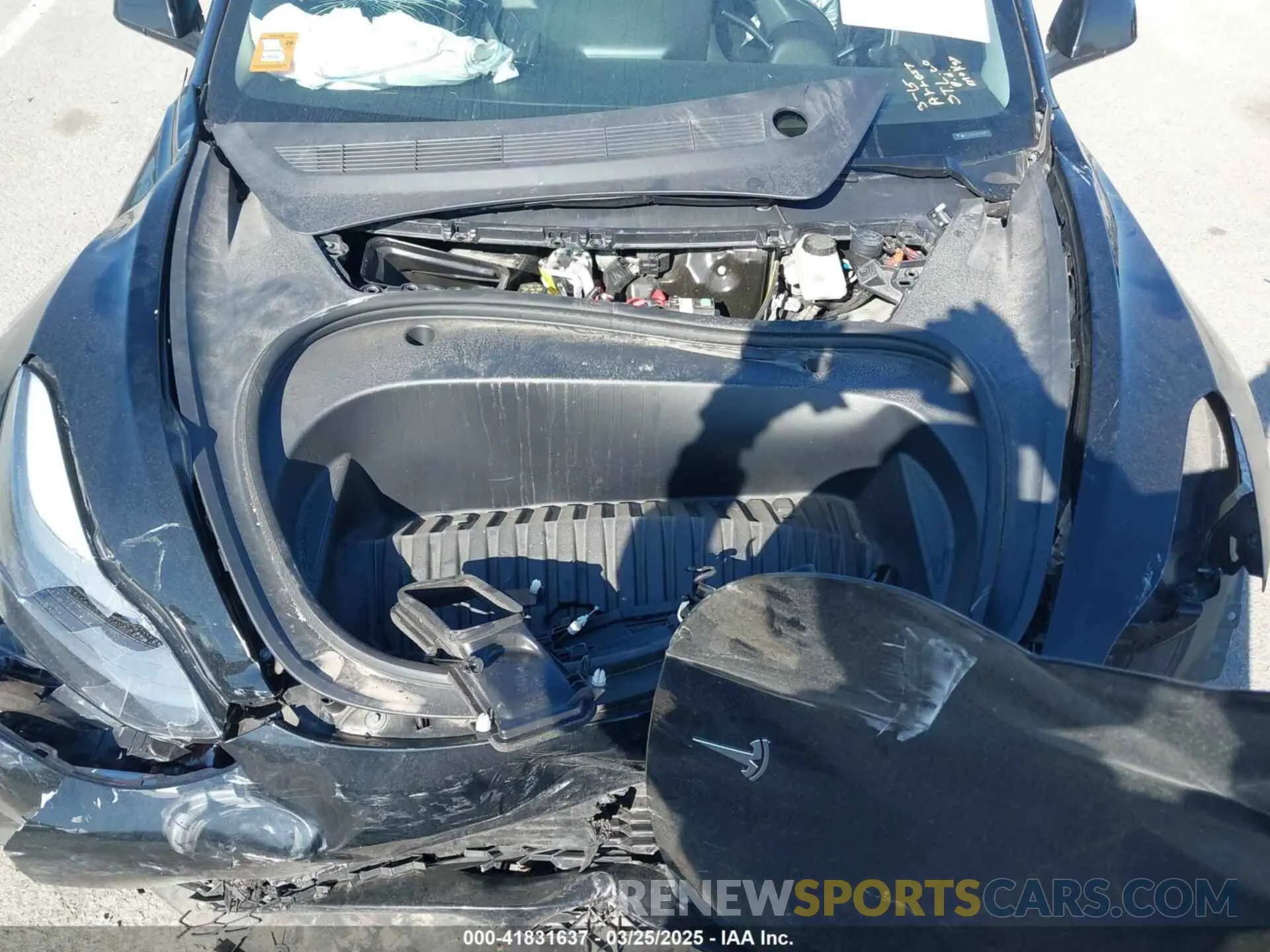 10 Photograph of a damaged car 5YJ3E1EA2PF696877 TESLA MODEL 3 2023