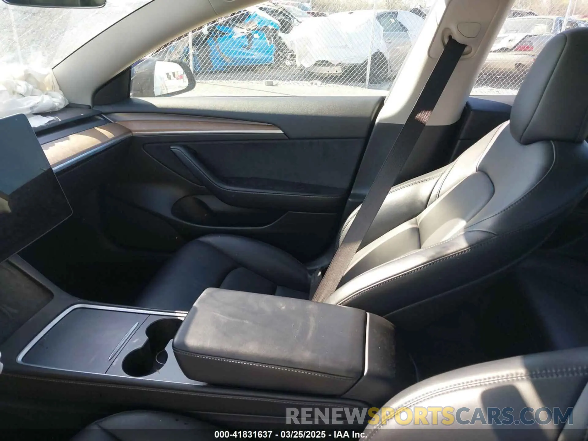 5 Photograph of a damaged car 5YJ3E1EA2PF696877 TESLA MODEL 3 2023