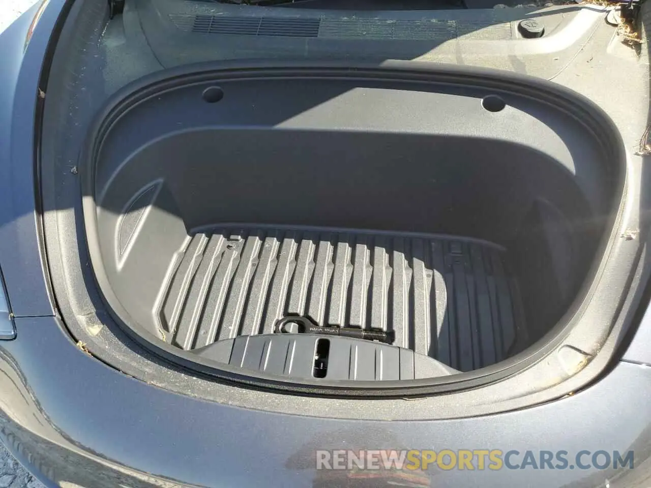 11 Photograph of a damaged car 5YJ3E1EA2PF705755 TESLA MODEL 3 2023