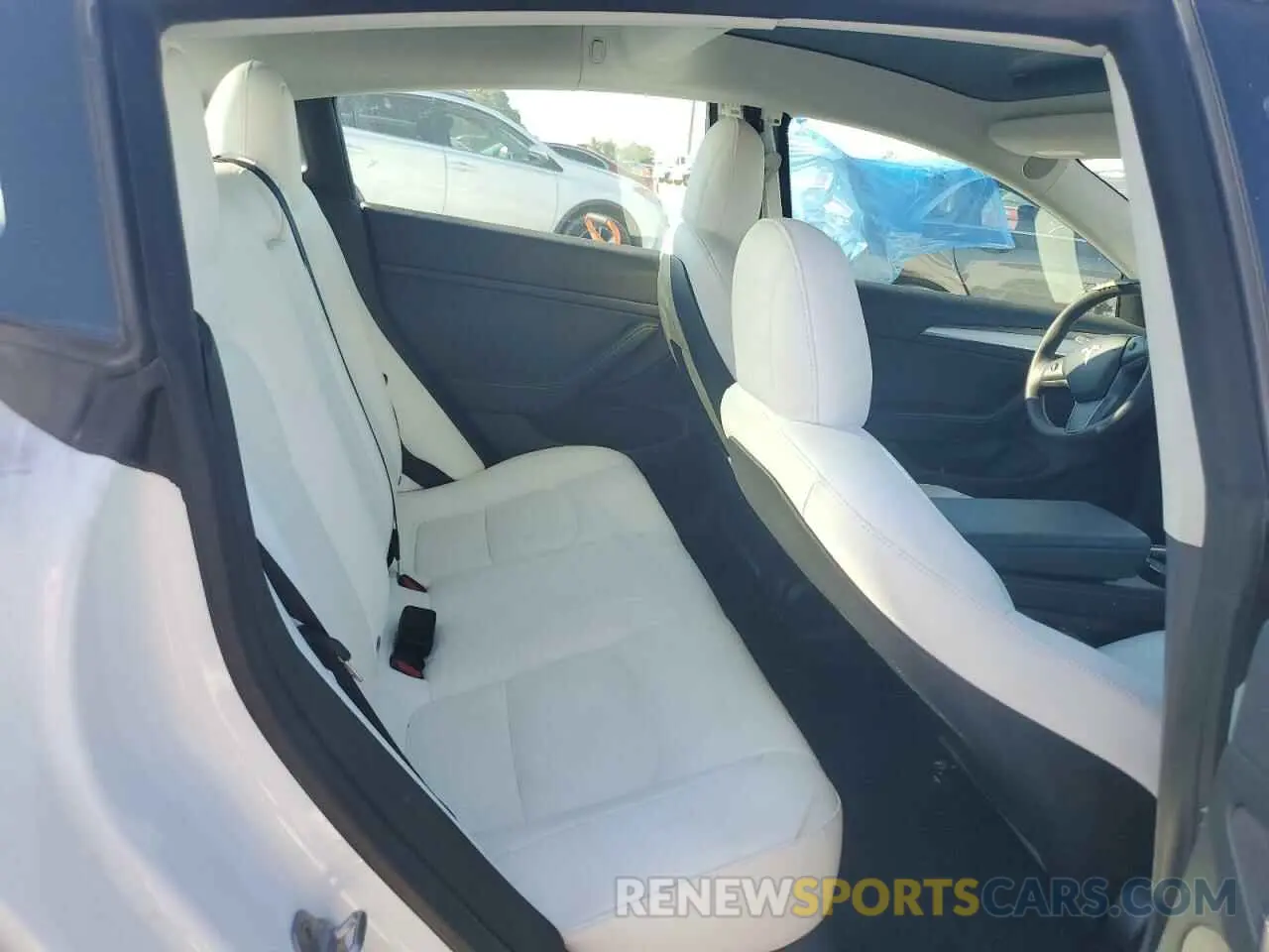 10 Photograph of a damaged car 5YJ3E1EA3PF398774 TESLA MODEL 3 2023