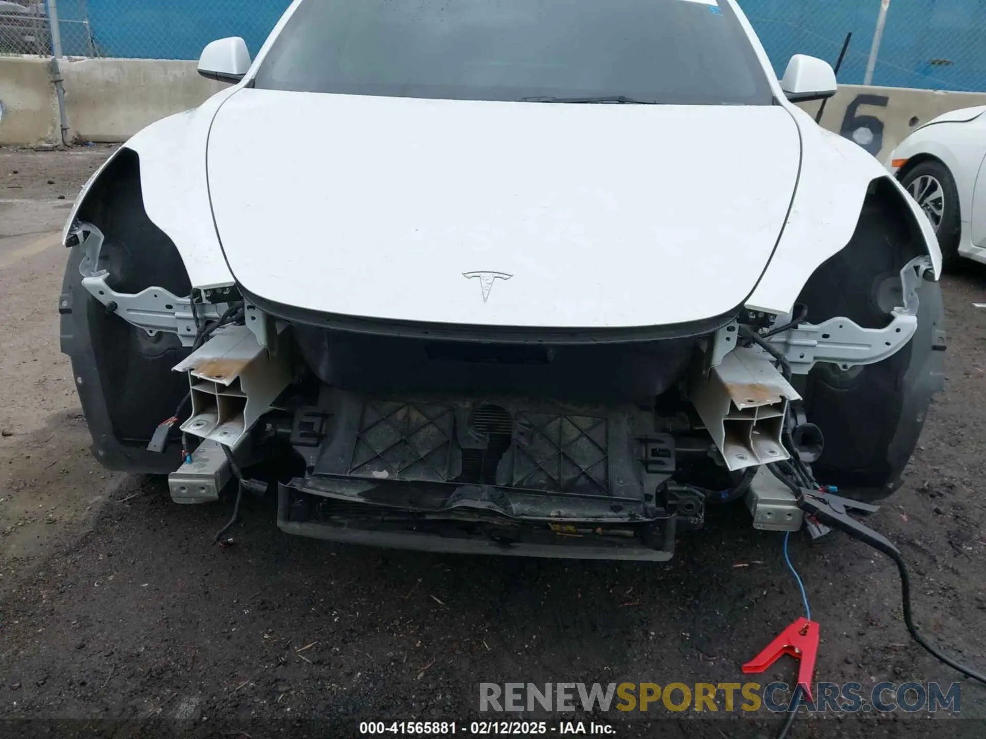 6 Photograph of a damaged car 5YJ3E1EA3PF401446 TESLA MODEL 3 2023
