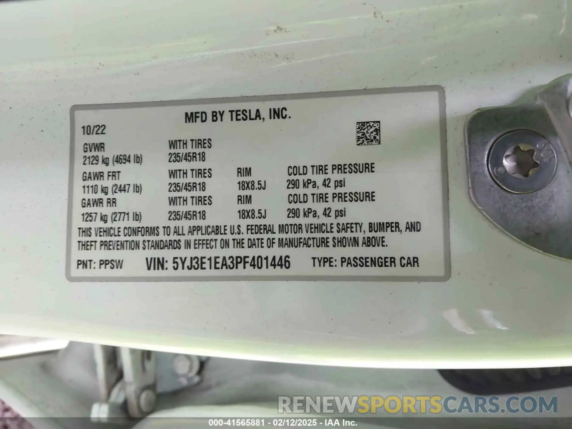 8 Photograph of a damaged car 5YJ3E1EA3PF401446 TESLA MODEL 3 2023