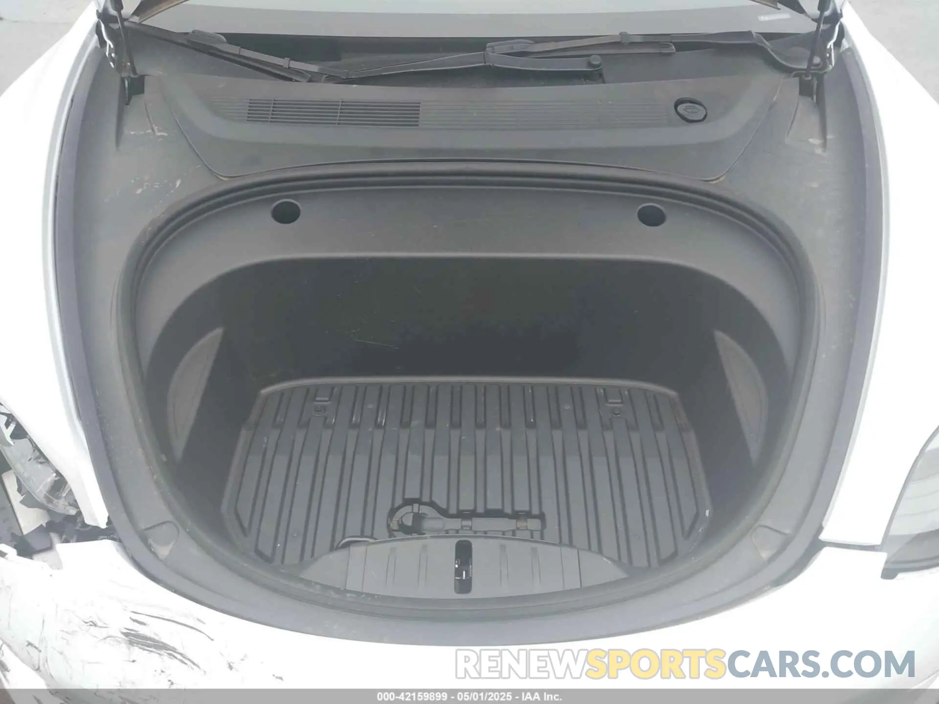 10 Photograph of a damaged car 5YJ3E1EA3PF404847 TESLA MODEL 3 2023