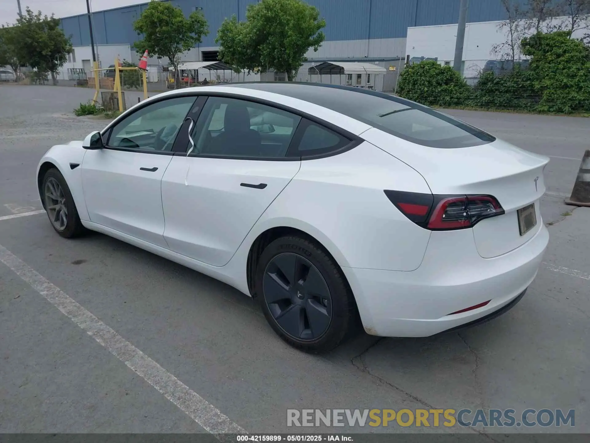 3 Photograph of a damaged car 5YJ3E1EA3PF404847 TESLA MODEL 3 2023