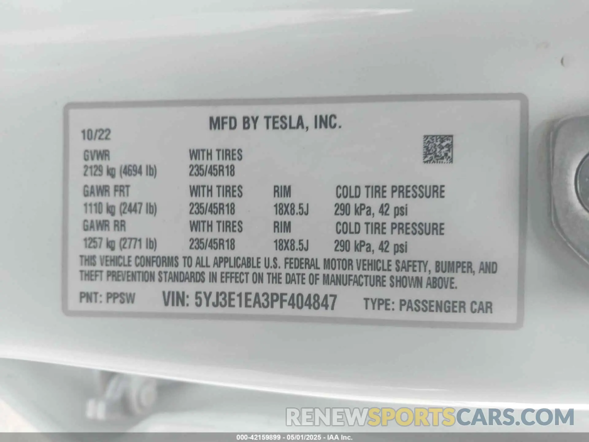 9 Photograph of a damaged car 5YJ3E1EA3PF404847 TESLA MODEL 3 2023
