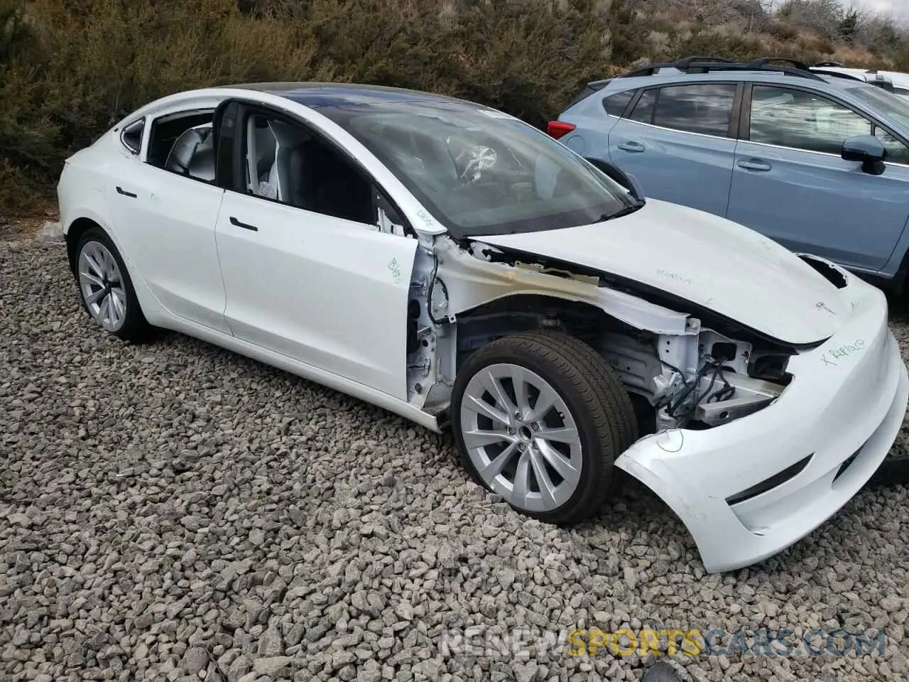 4 Photograph of a damaged car 5YJ3E1EA3PF412706 TESLA MODEL 3 2023