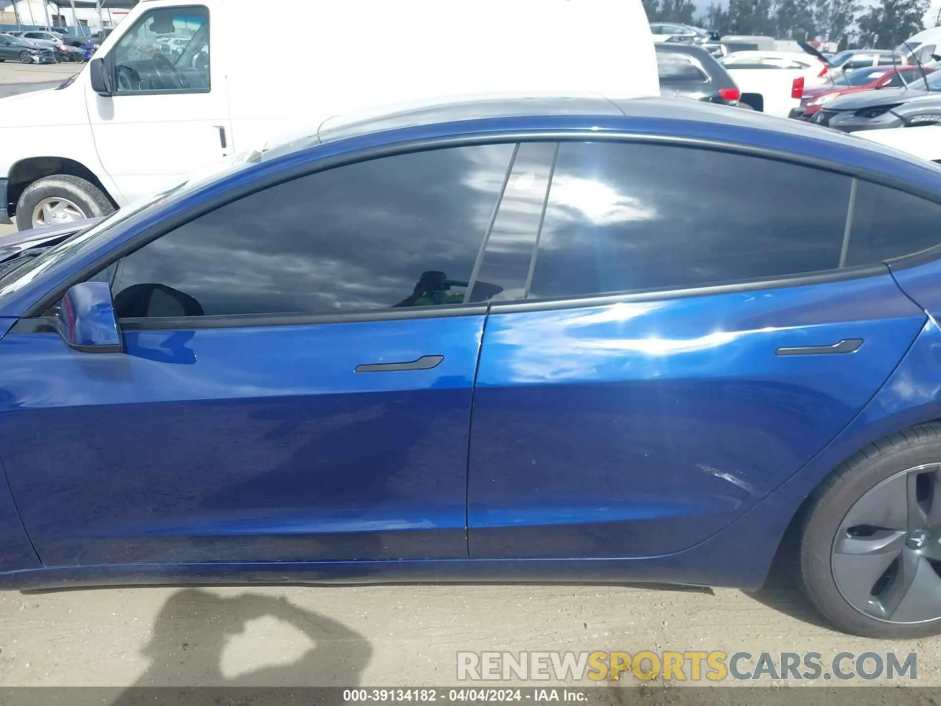 14 Photograph of a damaged car 5YJ3E1EA3PF420790 TESLA MODEL 3 2023