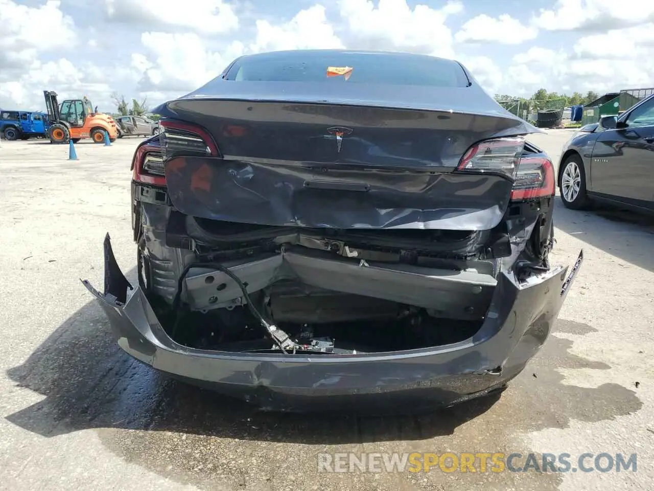 6 Photograph of a damaged car 5YJ3E1EA3PF435418 TESLA MODEL 3 2023