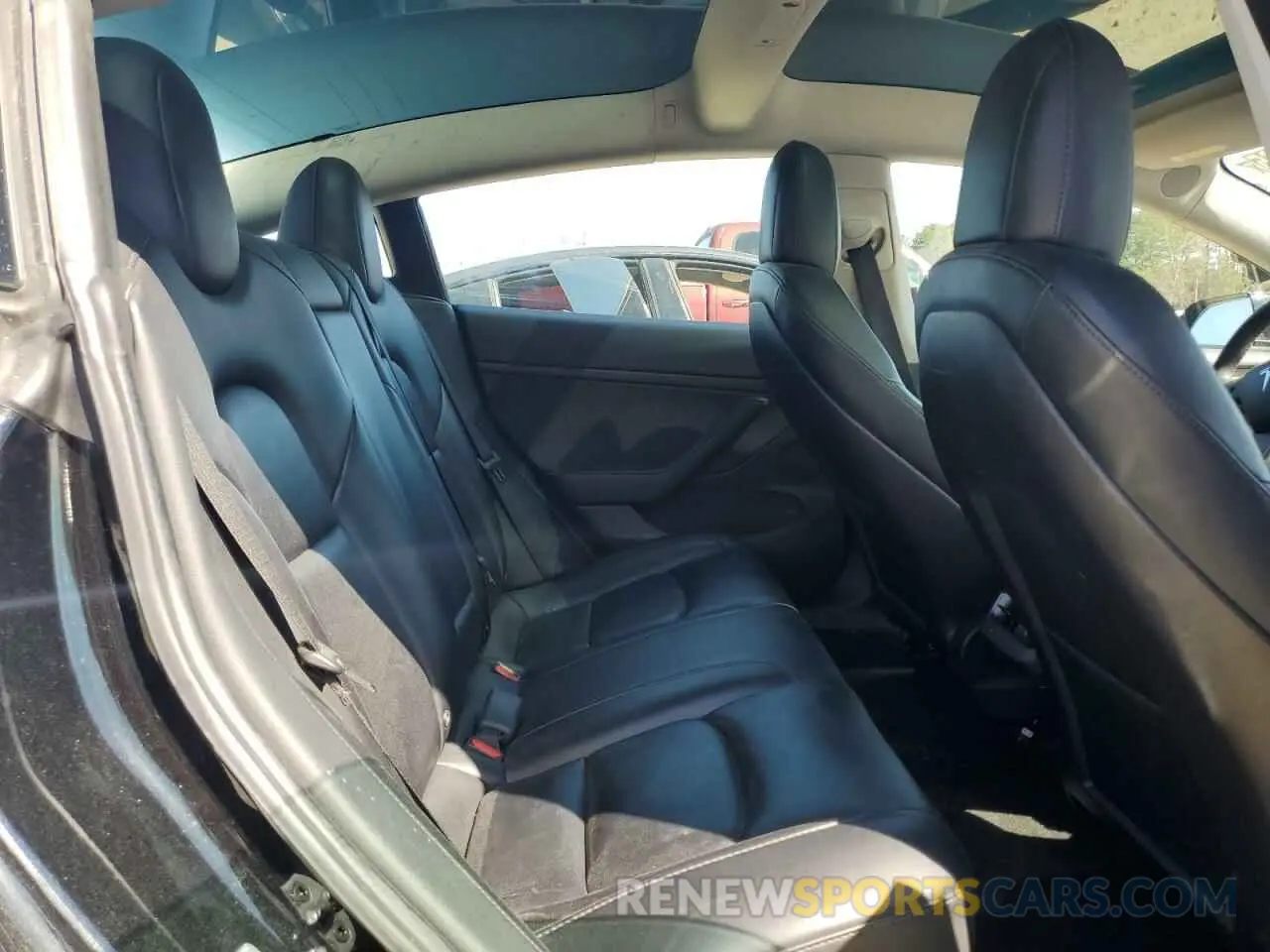10 Photograph of a damaged car 5YJ3E1EA3PF437444 TESLA MODEL 3 2023