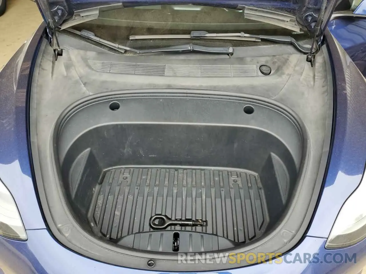 11 Фотография поврежденного автомобиля 5YJ3E1EA3PF450467 TESLA MODEL 3 2023