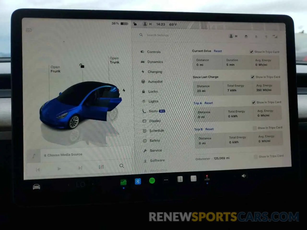 9 Фотография поврежденного автомобиля 5YJ3E1EA3PF450467 TESLA MODEL 3 2023