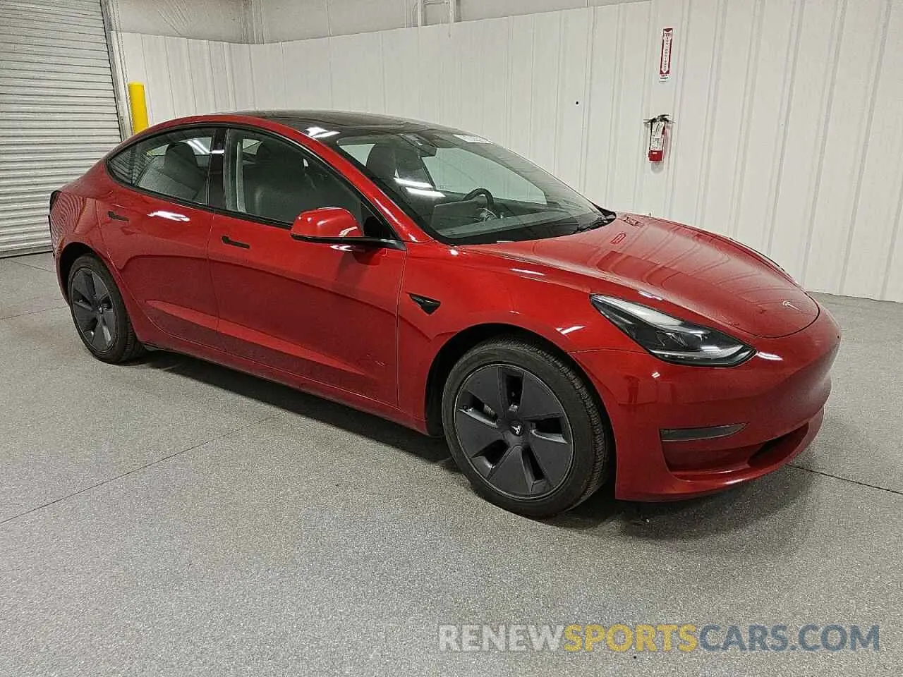 4 Photograph of a damaged car 5YJ3E1EA3PF452543 TESLA MODEL 3 2023