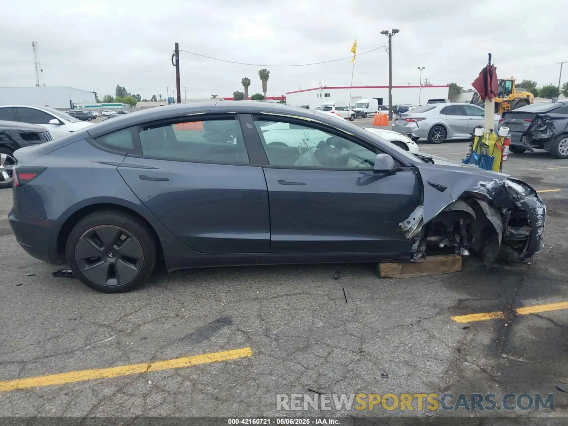 12 Photograph of a damaged car 5YJ3E1EA3PF463686 TESLA MODEL 3 2023