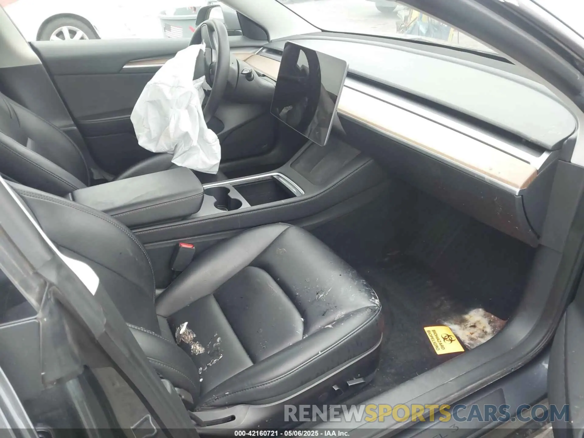 5 Photograph of a damaged car 5YJ3E1EA3PF463686 TESLA MODEL 3 2023