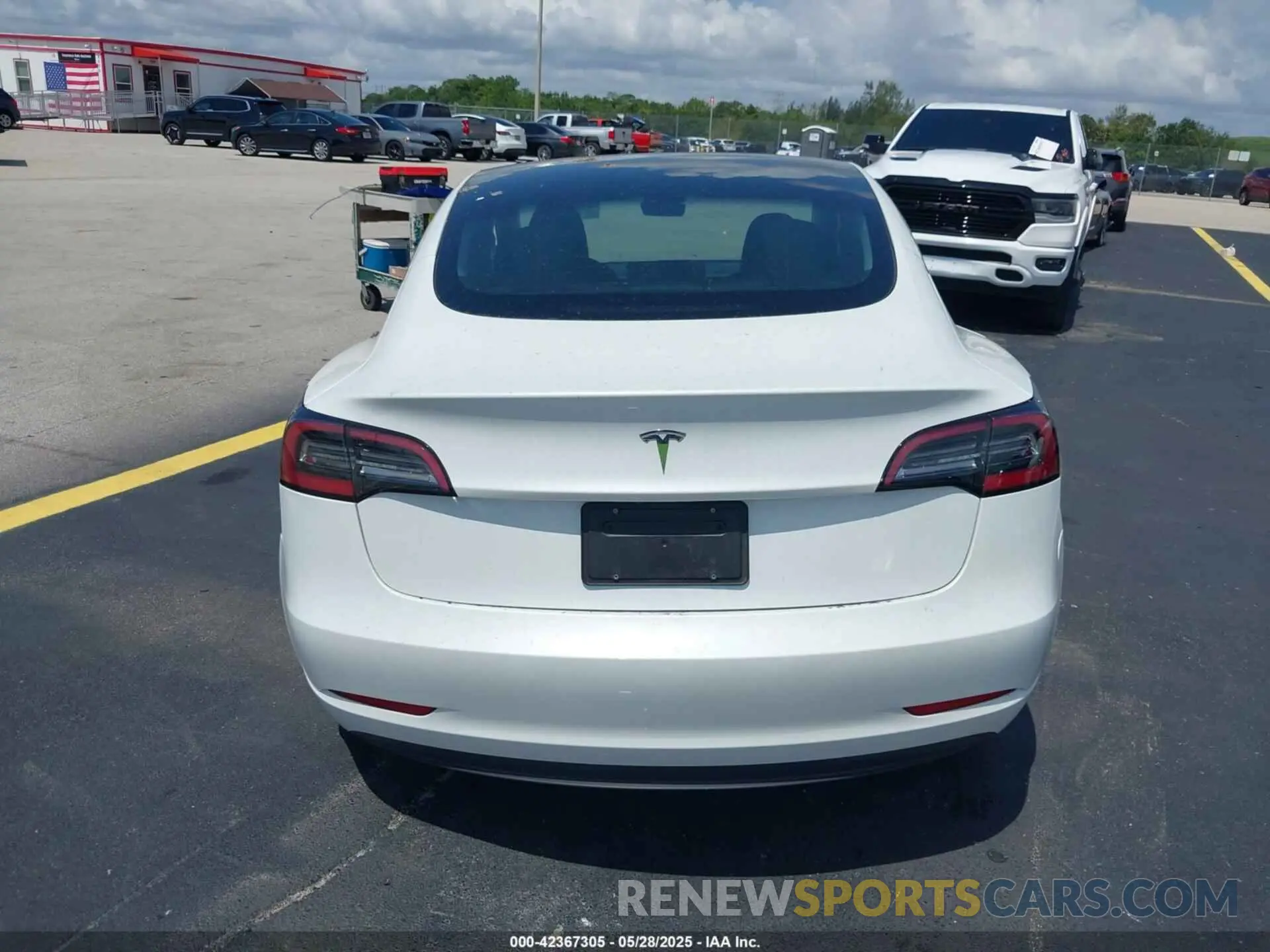 15 Фотография поврежденного автомобиля 5YJ3E1EA3PF489477 TESLA MODEL 3 2023