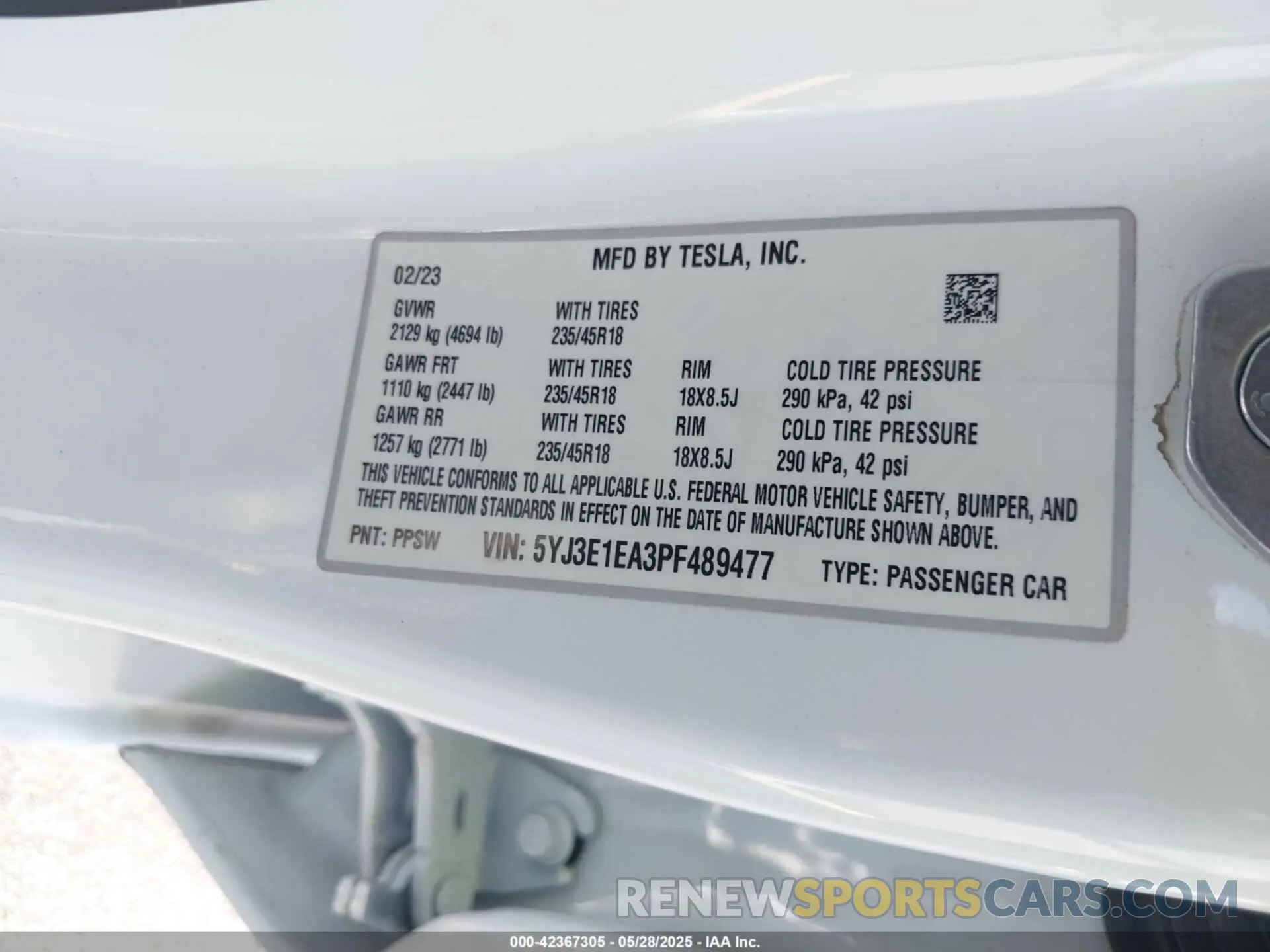9 Фотография поврежденного автомобиля 5YJ3E1EA3PF489477 TESLA MODEL 3 2023