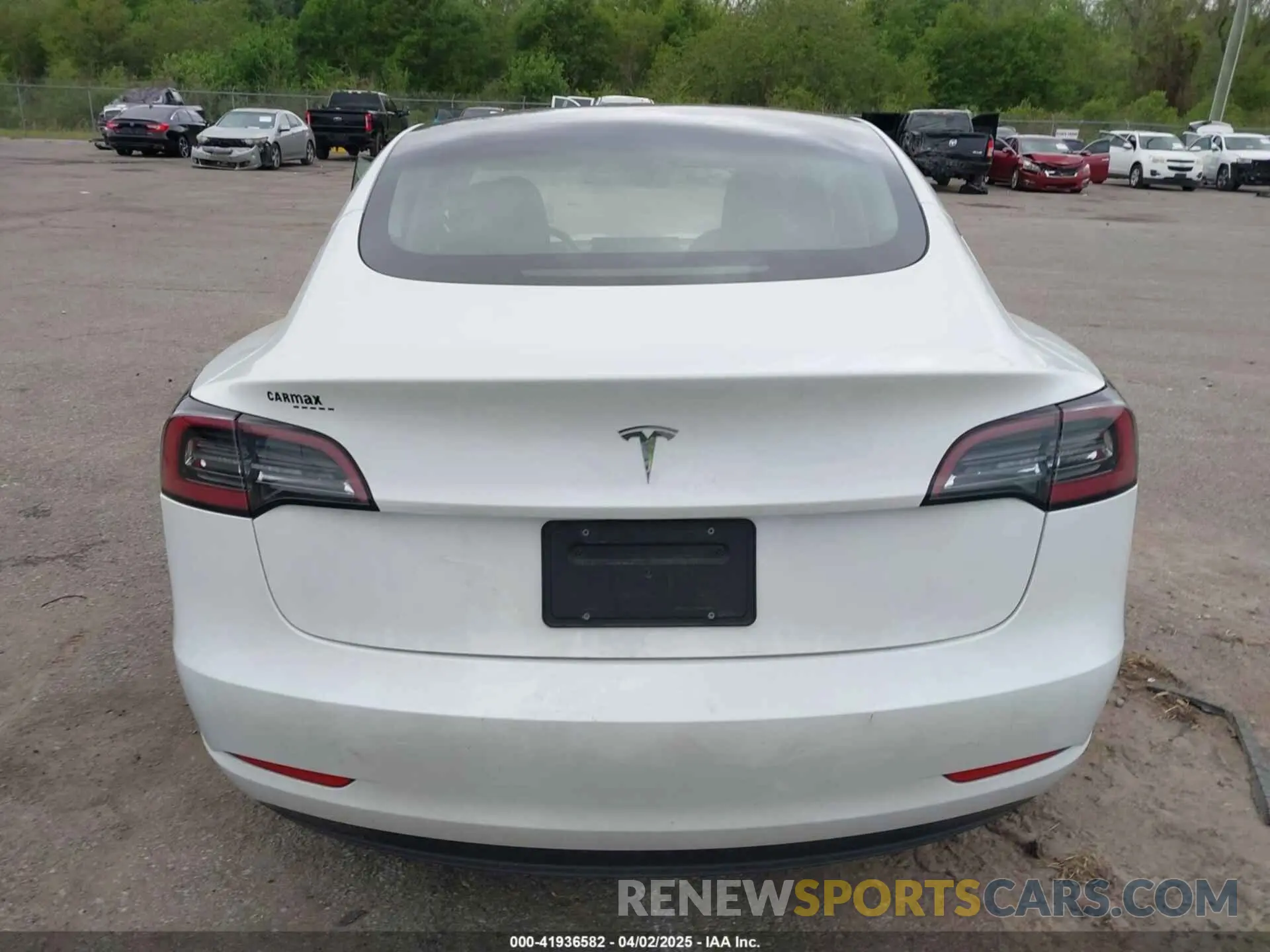 16 Фотография поврежденного автомобиля 5YJ3E1EA3PF493142 TESLA MODEL 3 2023