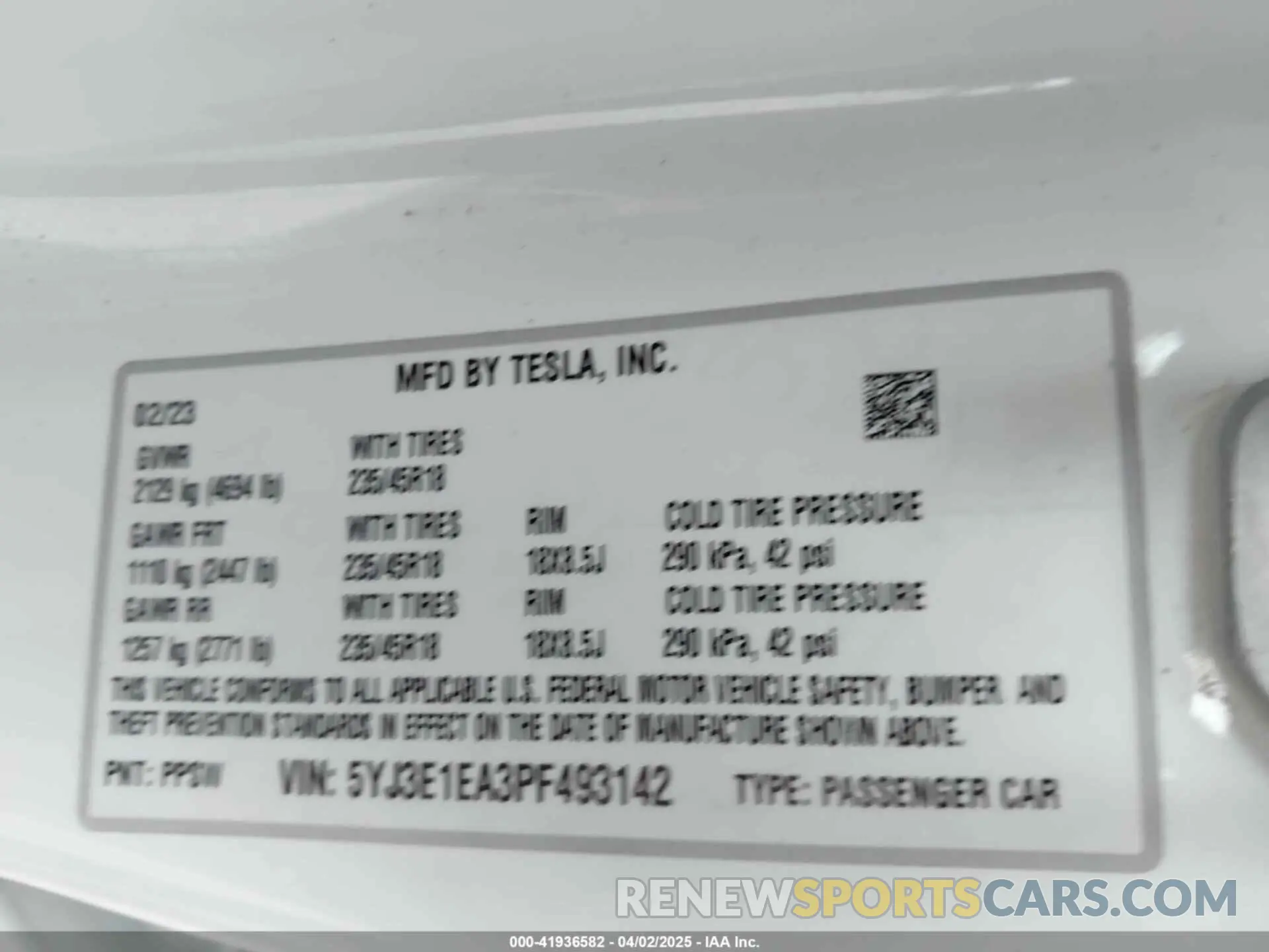 9 Фотография поврежденного автомобиля 5YJ3E1EA3PF493142 TESLA MODEL 3 2023