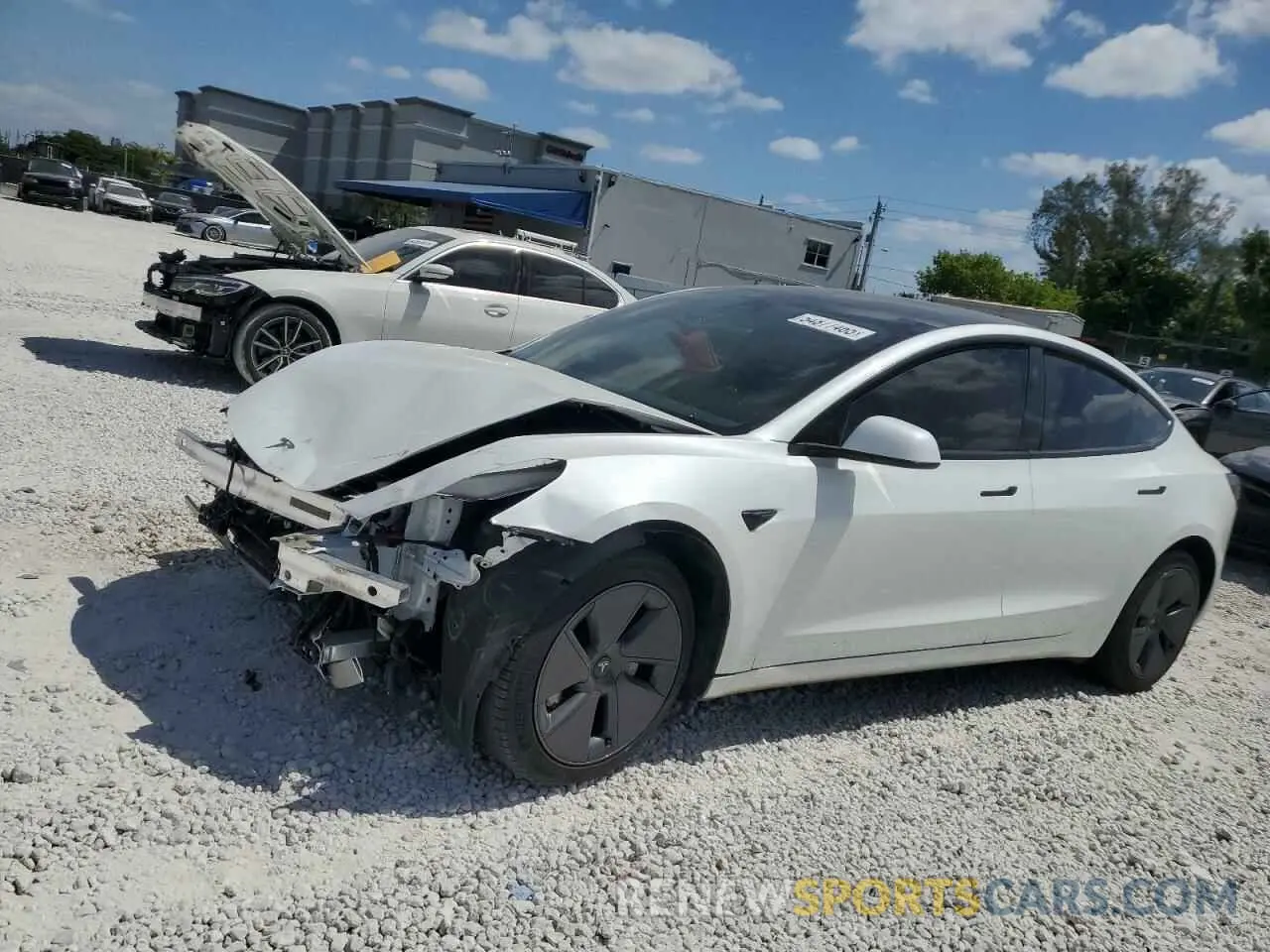 1 Фотография поврежденного автомобиля 5YJ3E1EA3PF495778 TESLA MODEL 3 2023
