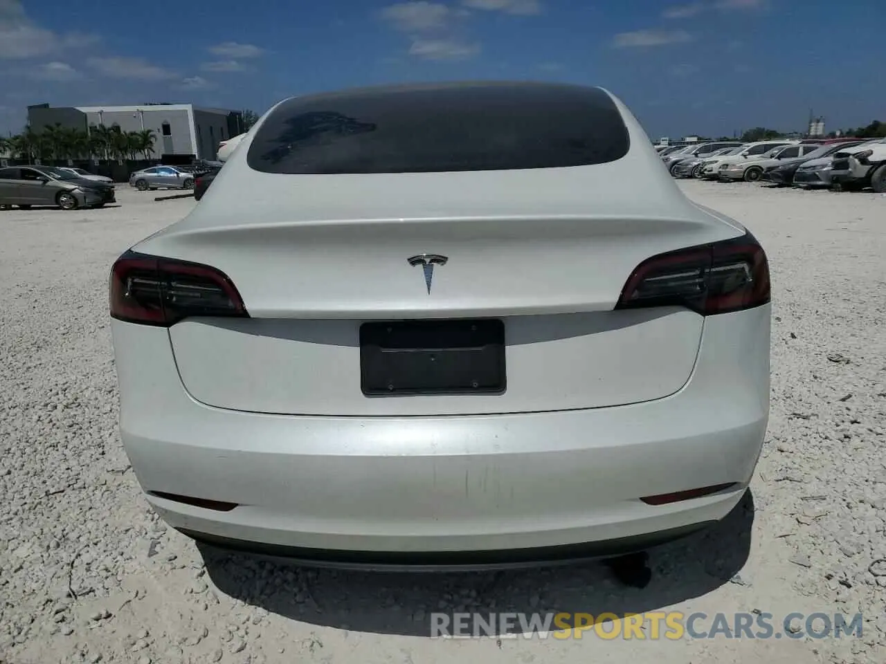 6 Фотография поврежденного автомобиля 5YJ3E1EA3PF495778 TESLA MODEL 3 2023