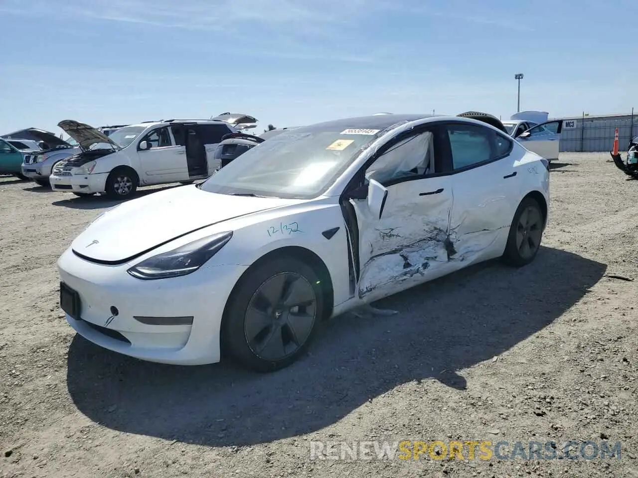 1 Photograph of a damaged car 5YJ3E1EA3PF514636 TESLA MODEL 3 2023