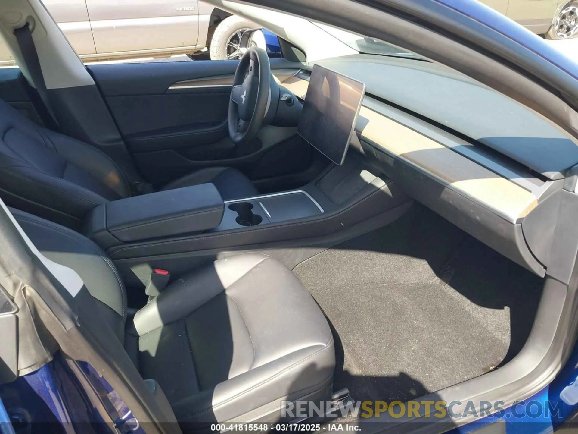 5 Photograph of a damaged car 5YJ3E1EA3PF541271 TESLA MODEL 3 2023