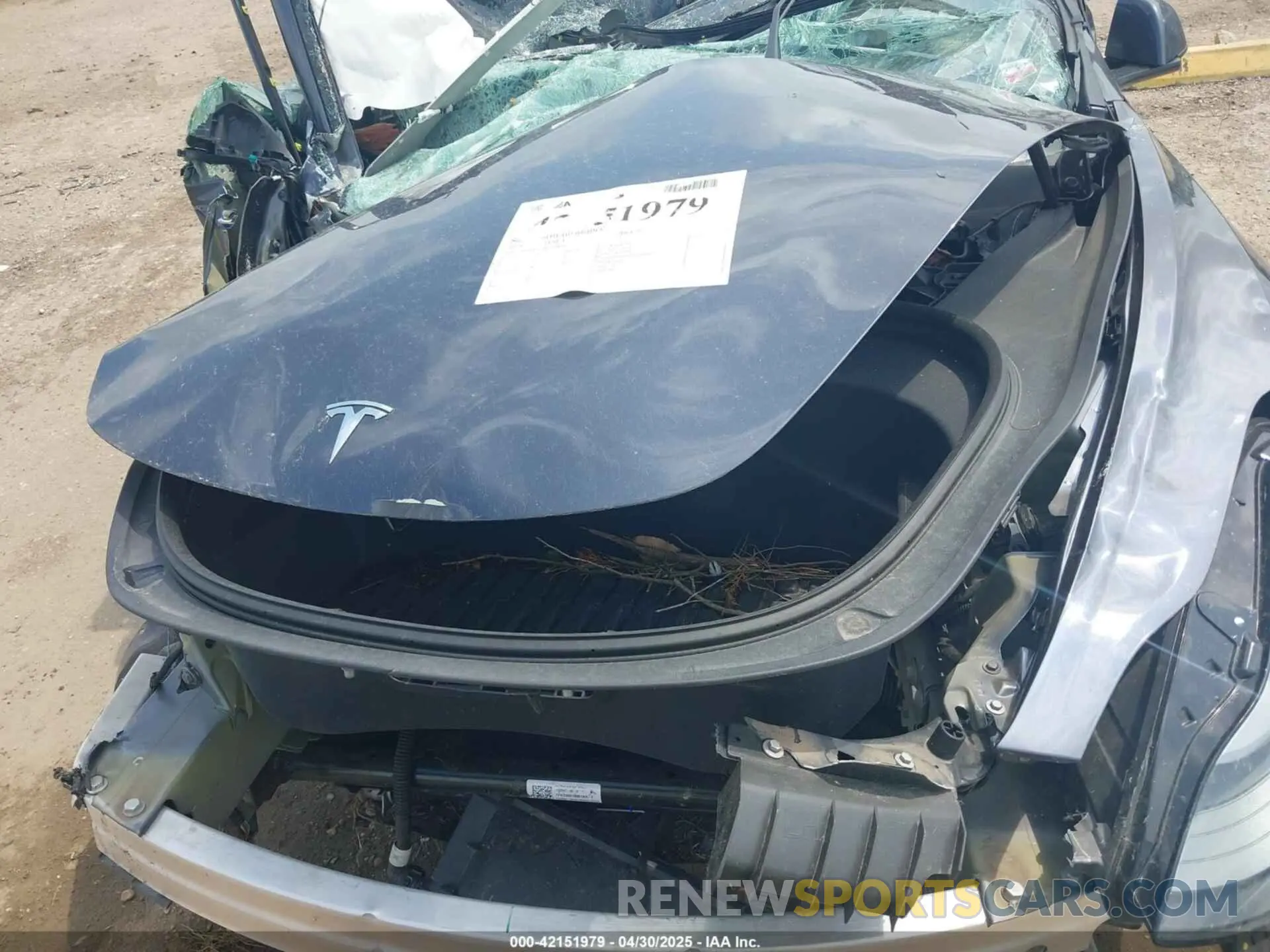 10 Photograph of a damaged car 5YJ3E1EA3PF541836 TESLA MODEL 3 2023